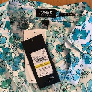 NEW JONES New York Floral button down shirt 100% cotton size M